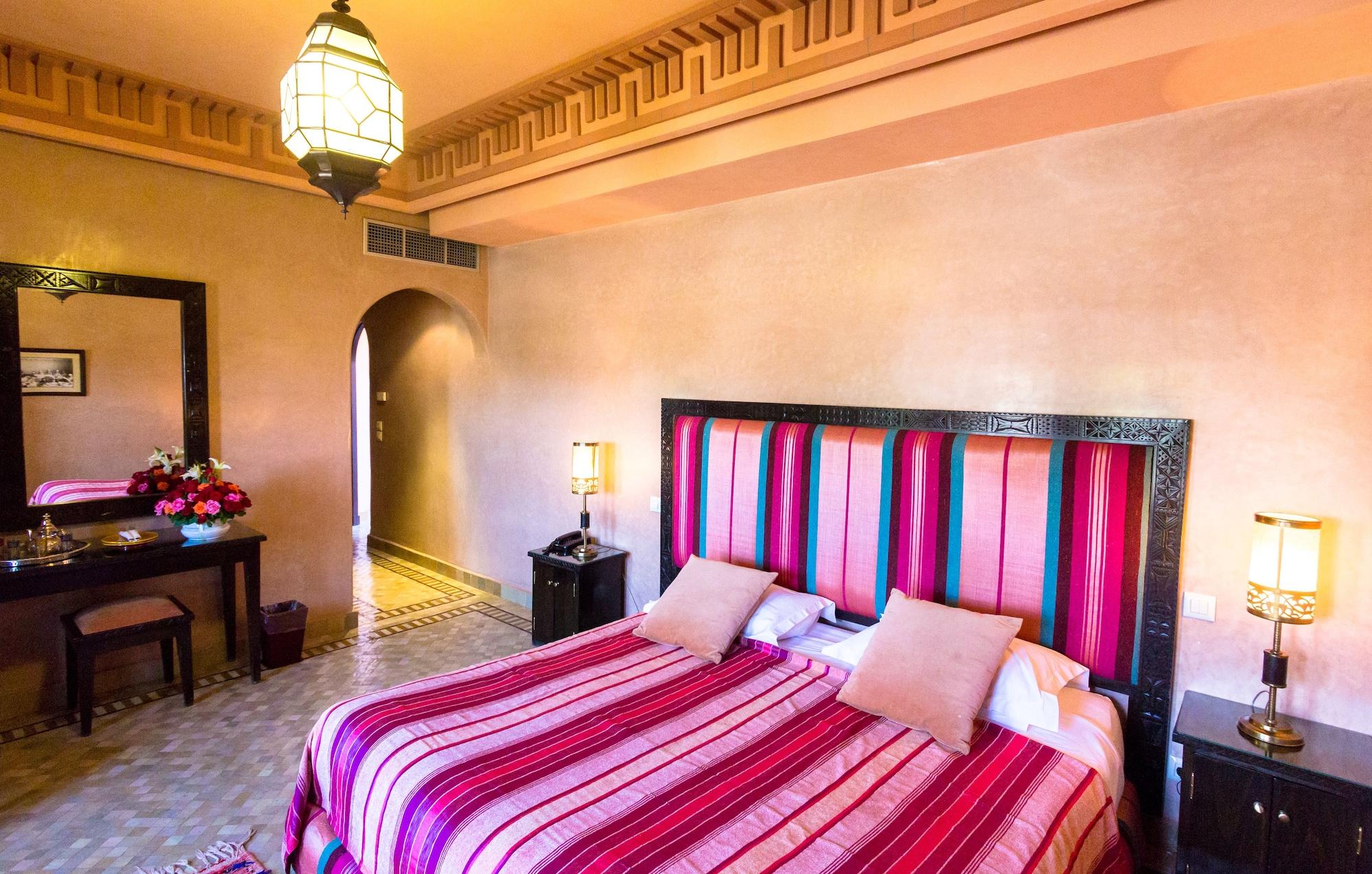 Al Fassia Aguedal Hotel Marrakesh Bagian luar foto
