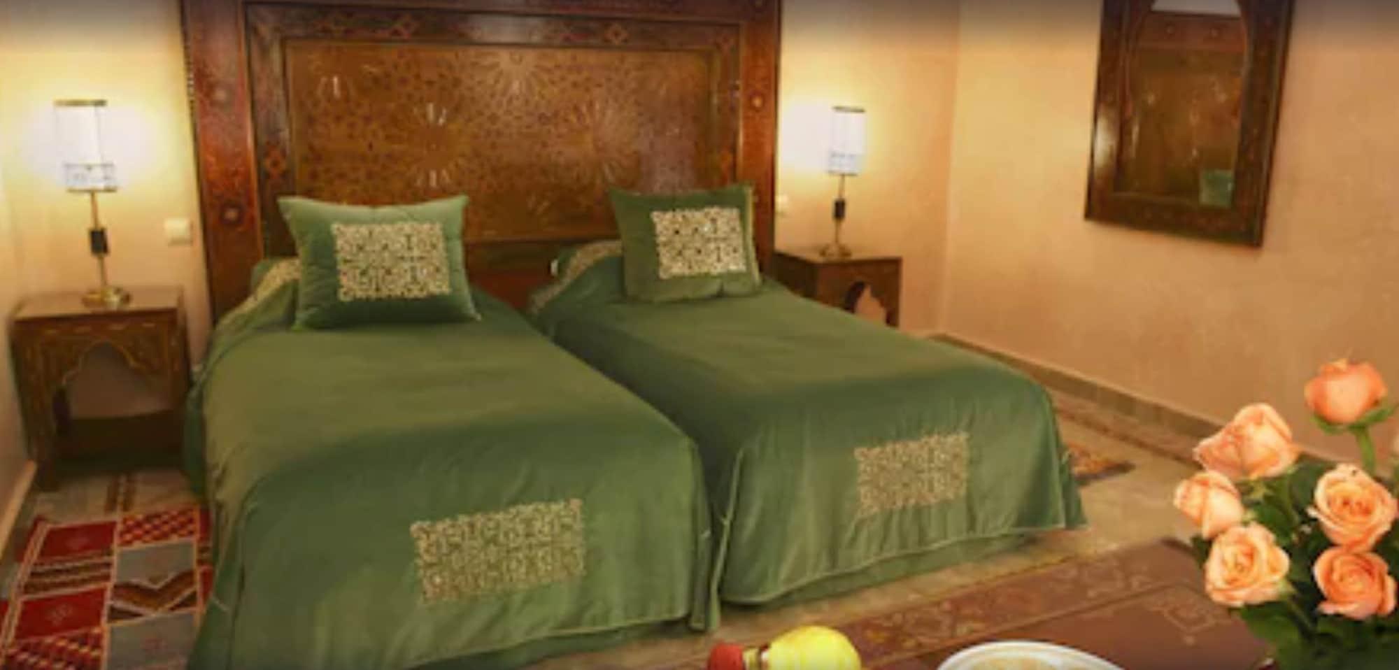 Al Fassia Aguedal Hotel Marrakesh Bagian luar foto