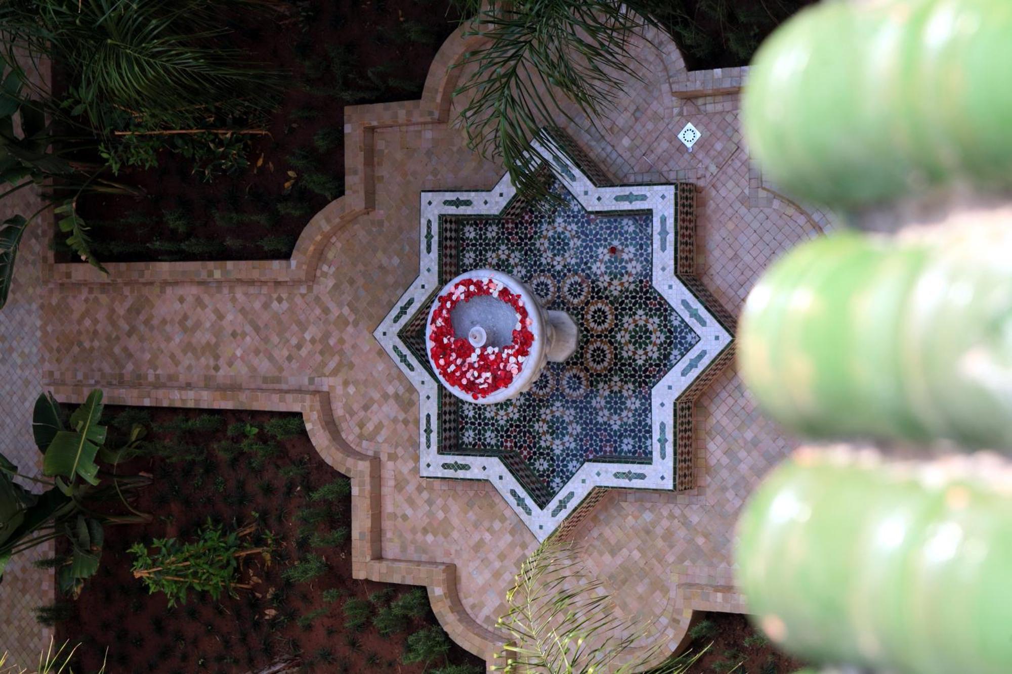 Al Fassia Aguedal Hotel Marrakesh Bagian luar foto